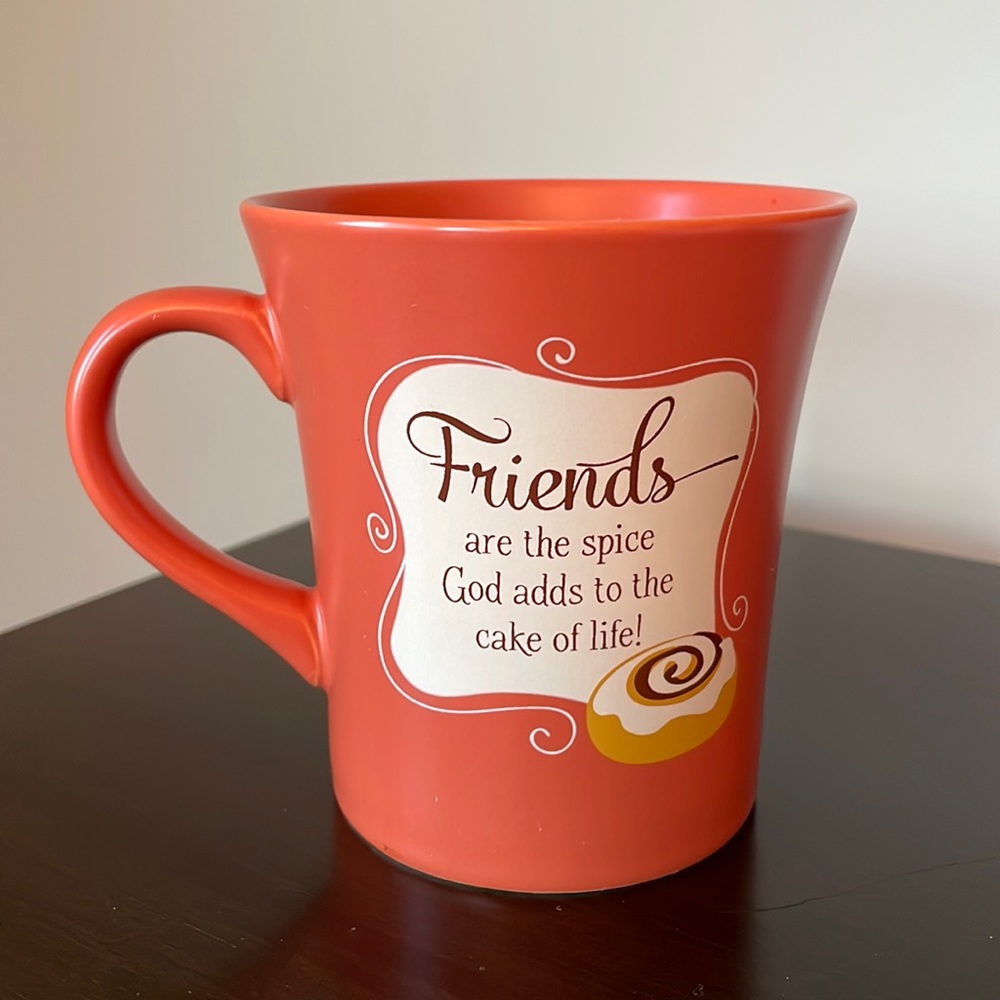 Friends melon & cream coffee mug with cinnamon roll recipe